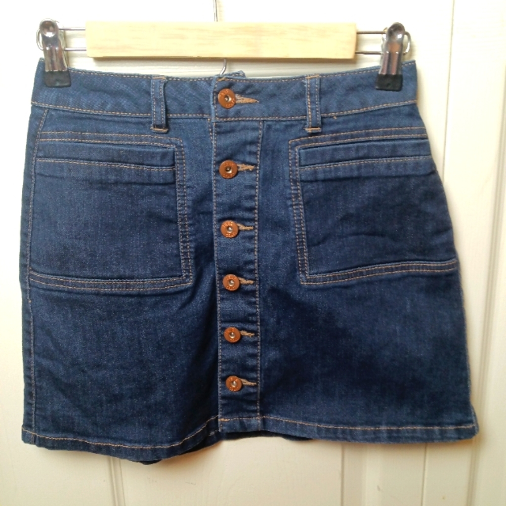 True Craft Juniors Denim Mini Skirt 1 Stretch Dark Wash Button Front Pockets